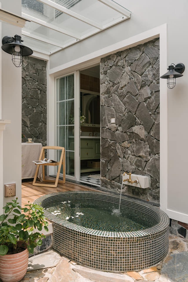 Bỏ phố về xa trung tâm, vợ chồng trẻ bỏ 4 tỷ xây nhà 70m2 để ‘sống chậm’- Ảnh 12.