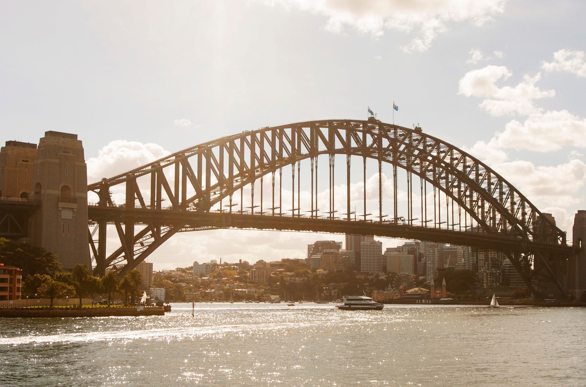 Photo Travel: Cầu cảng Sydney, tâm điểm của thế giới đêm giao thừa năm 2026