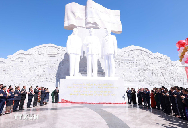 Chuyến thăm của Tổng Bí thư Tô Lâm nâng tầm "gắn kết chiến lược" Việt Nam - Lào- Ảnh 4.