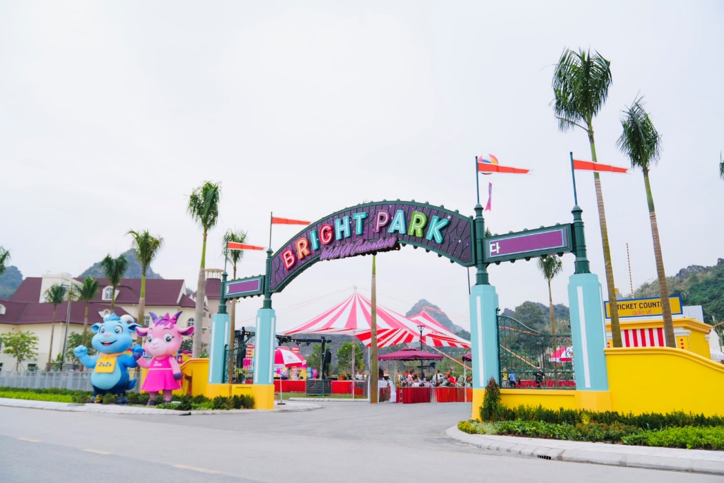 Bright Park - Tổ hợp Công viên Giải trí đa địa hình: Khám phá một "thế giới phiêu lưu" rực rỡ- Ảnh 1.