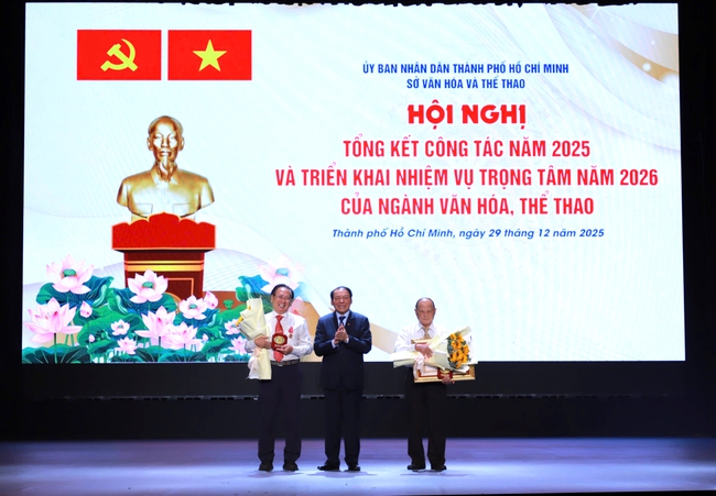 TP.Hồ Chí Minh đưa văn hóa trở thành trụ cột phát triển trong giai đoạn mới- Ảnh 2. TP.Hồ Chí Minh đưa văn hóa trở thành trụ cột phát triển trong giai đoạn mới- Ảnh 2.