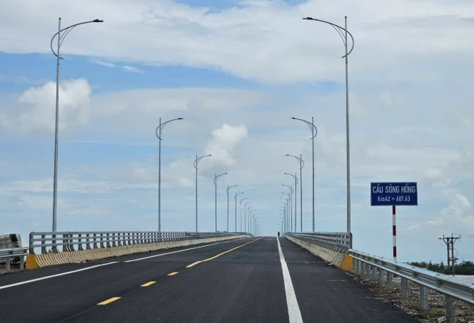 3 ngày nữa, bắt đầu thu phí tuyến đường ven biển gần 5.000 tỷ tại tỉnh Thái Bình cũ- Ảnh 2.