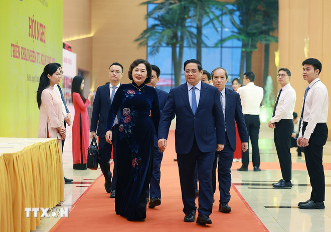 Thủ tướng nêu 8 nhiệm vụ trọng tâm của ngành ngân hàng trong thời gian tới- Ảnh 2.