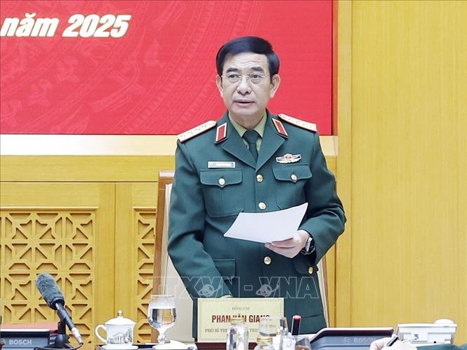 Tổng Bí thư Tô Lâm: Hành động theo phương châm "5 vững", xây dựng quân đội trong tình hình mới- Ảnh 5. Tổng Bí thư Tô Lâm: Hành động theo phương châm "5 vững", xây dựng quân đội trong tình hình mới- Ảnh 5.