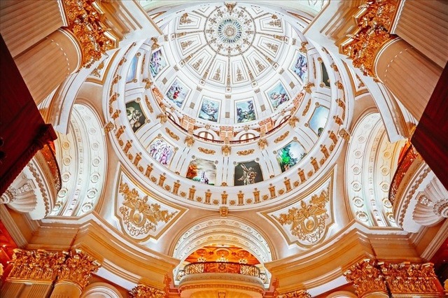 Lâu đài nghìn tỷ lớn nhất Đông Nam Á của đại gia xi măng Ninh Bình: Quy mô 15.000m2, cao tương đương tòa nhà 18 tầng- Ảnh 2. Lâu đài nghìn tỷ lớn nhất Đông Nam Á của đại gia xi măng Ninh Bình: Quy mô 15.000m2, cao tương đương tòa nhà 18 tầng- Ảnh 2.