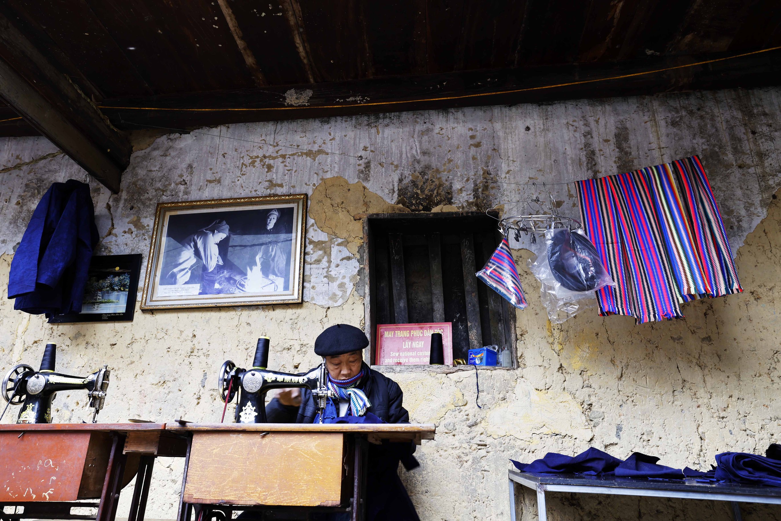 Photo Travel: Lũng Cẩm, ngôi làng cổ giữa miền đá xám- Ảnh 9. Photo Travel: Lũng Cẩm, ngôi làng cổ giữa miền đá xám- Ảnh 9.