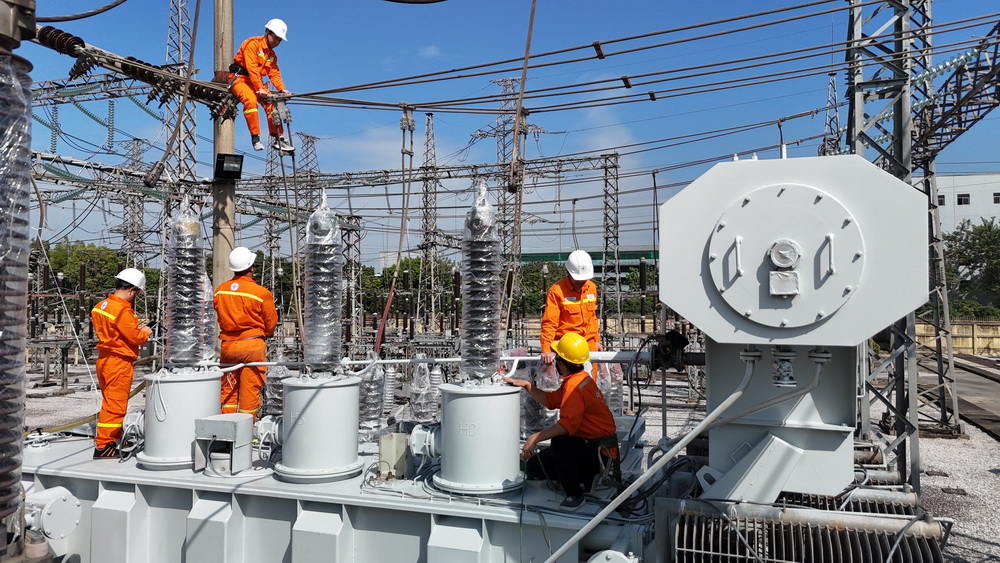 Máy biến áp T3, T4 Trạm biến áp Thái Nguyên hoàn thành sửa chữa lớn giúp nâng cao độ tin cậy lưới điện- Ảnh 1.