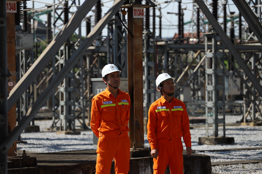 Máy biến áp T3, T4 Trạm biến áp Thái Nguyên hoàn thành sửa chữa lớn giúp nâng cao độ tin cậy lưới điện- Ảnh 3.