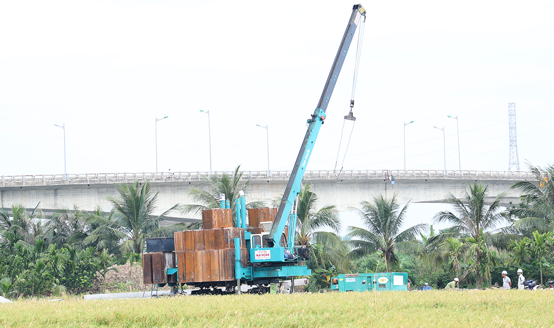 EVNNPT quyết liệt đẩy nhanh tiến độ Dự án đường dây 500kV Hải Phòng - Thái Bình- Ảnh 2.