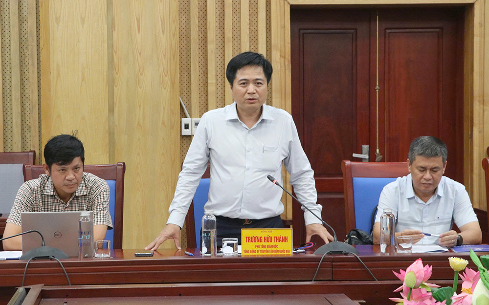 EVNNPT đề nghị tỉnh Nghệ An bàn giao mặt bằng hành lang tuyến cụm dự án truyền tải điện nhập khẩu từ Lào trong tháng 10/2025- Ảnh 2.