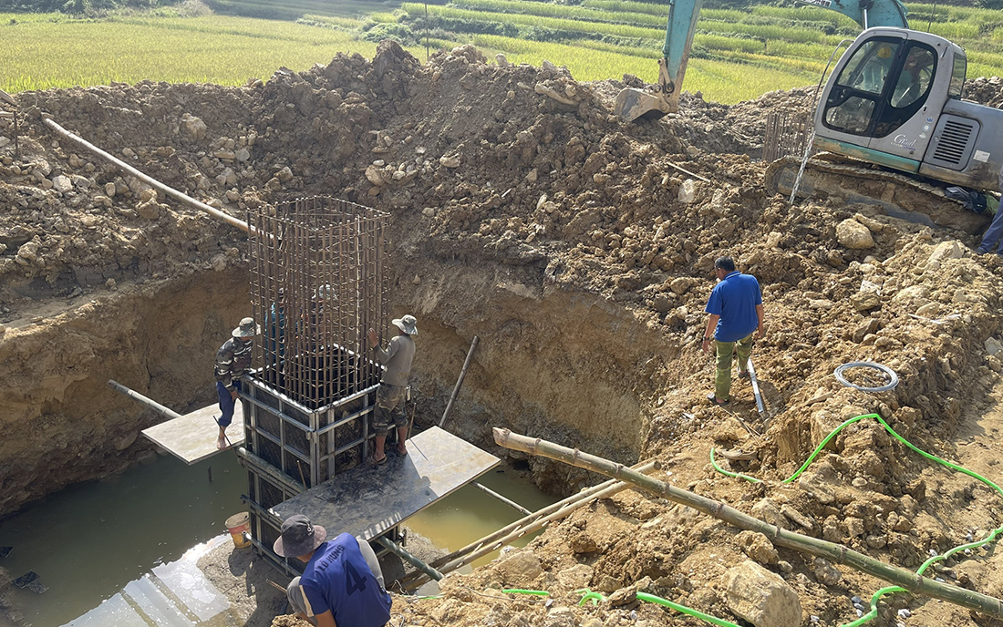 Tập trung nguồn lực đẩy nhanh tiến độ Dự án đường dây 220kV Sơn La - Điện Biên và Dự án Trạm biến áp 220kV Điện Biên- Ảnh 2.