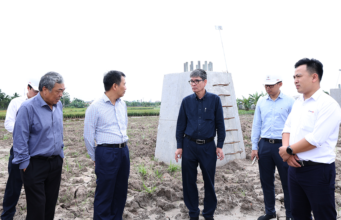 EVNNPT quyết liệt đẩy nhanh tiến độ Dự án đường dây 500kV Hải Phòng - Thái Bình- Ảnh 3.