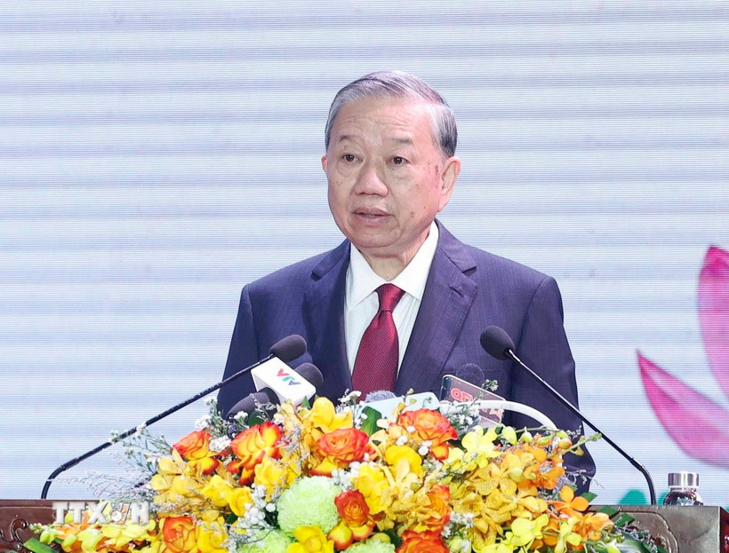 Tổng Bí thư: Xây dựng lực lượng vũ trang Quân khu 9 cách mạng, chính quy, tinh nhuệ, hiện đại- Ảnh 1. Tổng Bí thư: Xây dựng lực lượng vũ trang Quân khu 9 cách mạng, chính quy, tinh nhuệ, hiện đại- Ảnh 1.