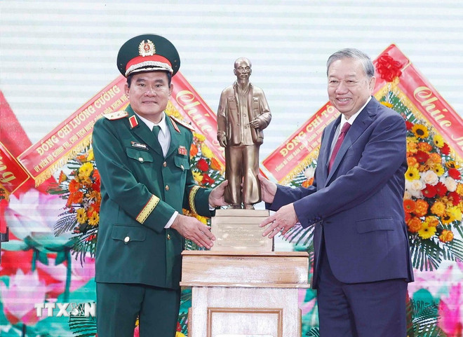 Tổng Bí thư: Xây dựng lực lượng vũ trang Quân khu 9 cách mạng, chính quy, tinh nhuệ, hiện đại- Ảnh 2.