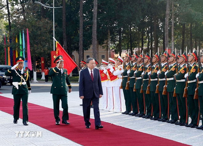Tổng Bí thư: Xây dựng lực lượng vũ trang Quân khu 9 cách mạng, chính quy, tinh nhuệ, hiện đại- Ảnh 4.