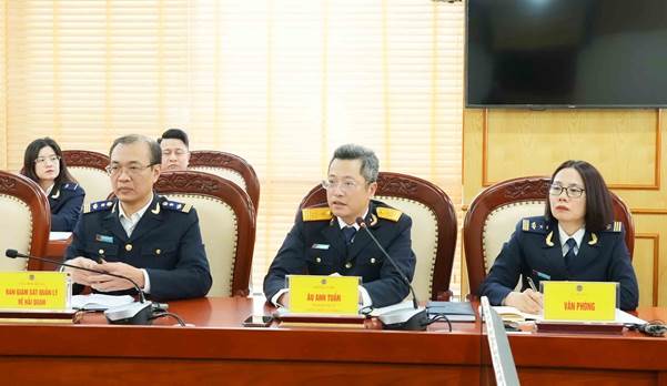 Cục Hải quan Việt Nam tiếp và làm việc với Phái đoàn cấp cao của Hội đồng kinh doanh ASEAN - Châu Âu và Hiệp hội doanh nghiệp châu Âu tại Việt Nam- Ảnh 2. Cục Hải quan Việt Nam tiếp và làm việc với Phái đoàn cấp cao của Hội đồng kinh doanh ASEAN - Châu Âu và Hiệp hội doanh nghiệp châu Âu tại Việt Nam- Ảnh 2.