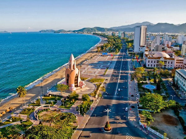 Thân Lê Review Bất Động Sản Nha Trang: Cơ Hội Đầu Tư