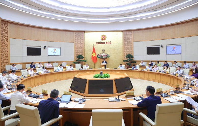 Thủ tướng: Phải cụ thể hóa, thể chế hóa tất cả chủ trương của Đảng; giải phóng, phát huy mọi nguồn lực của đất nước- Ảnh 6. Thủ tướng: Phải cụ thể hóa, thể chế hóa tất cả chủ trương của Đảng; giải phóng, phát huy mọi nguồn lực của đất nước- Ảnh 6.