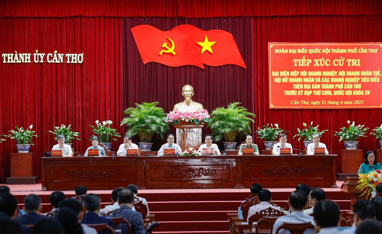 Thủ tướng: Kỳ họp sắp tới của Quốc hội "quan trọng nhất trong nhiệm kỳ này"- Ảnh 2. Thủ tướng: Kỳ họp sắp tới của Quốc hội "quan trọng nhất trong nhiệm kỳ này"- Ảnh 2.