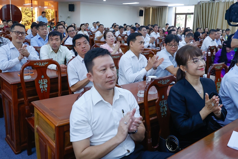 Thủ tướng: Kỳ họp sắp tới của Quốc hội "quan trọng nhất trong nhiệm kỳ này"- Ảnh 7. Thủ tướng: Kỳ họp sắp tới của Quốc hội "quan trọng nhất trong nhiệm kỳ này"- Ảnh 7.