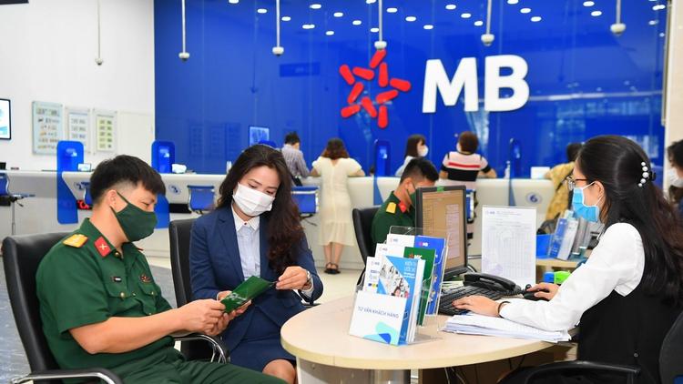 Lãi suất ngân hàng MBBank tháng 04/2025 - Ảnh 5. Lãi suất ngân hàng MBBank tháng 04/2025 - Ảnh 5.