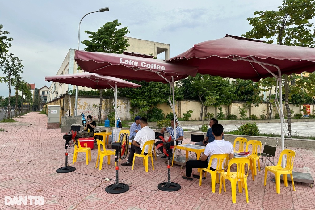 Giao dịch nhà đất thổ cư Hà Nội lao dốc sau thời giá tăng nóng bỏng tay- Ảnh 1. Giao dịch nhà đất thổ cư Hà Nội lao dốc sau thời giá tăng nóng bỏng tay- Ảnh 1.