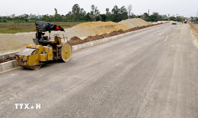 Đẩy nhanh tiến độ phân bổ, giải ngân vốn đầu tư công năm 2025- Ảnh 2. Đẩy nhanh tiến độ phân bổ, giải ngân vốn đầu tư công năm 2025- Ảnh 2.