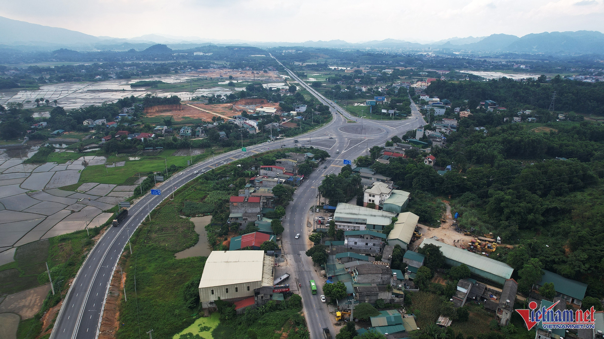 Tuyến đường huyết mạch dài 177km nối 2 tỉnh Tuyên Quang - Hà Giang- Ảnh 2. Tuyến đường huyết mạch dài 177km nối 2 tỉnh Tuyên Quang - Hà Giang- Ảnh 2.