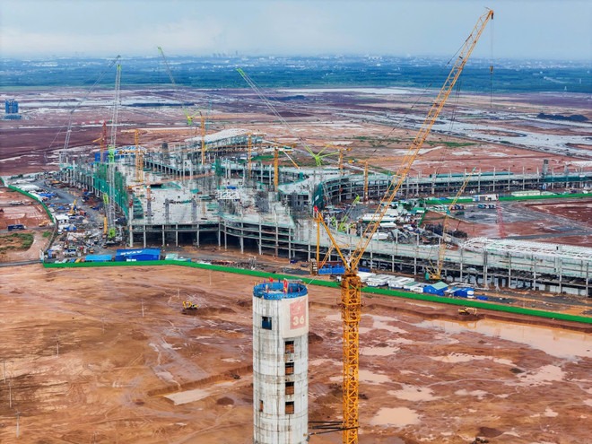 Thần tốc như siêu sân bay lớn nhất Việt Nam: Hạng mục được xem như 'bộ não' của dự án đạt dấu mốc quan trọng- Ảnh 2. Thần tốc như siêu sân bay lớn nhất Việt Nam: Hạng mục được xem như 'bộ não' của dự án đạt dấu mốc quan trọng- Ảnh 2.