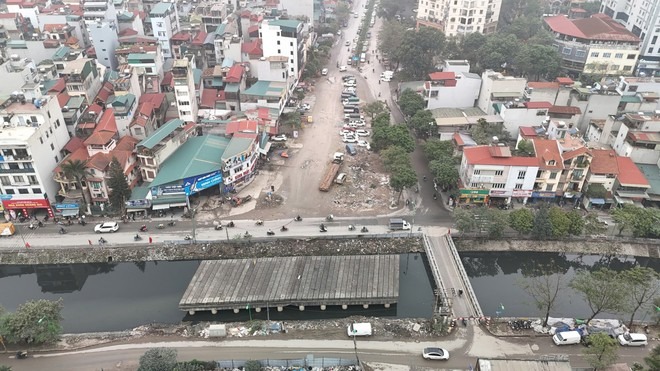 Dự án giao thông nghìn tỷ ngổn ngang hơn 10 năm qua giữa lòng Thủ đô đón tin vui- Ảnh 2. Dự án giao thông nghìn tỷ ngổn ngang hơn 10 năm qua giữa lòng Thủ đô đón tin vui- Ảnh 2.