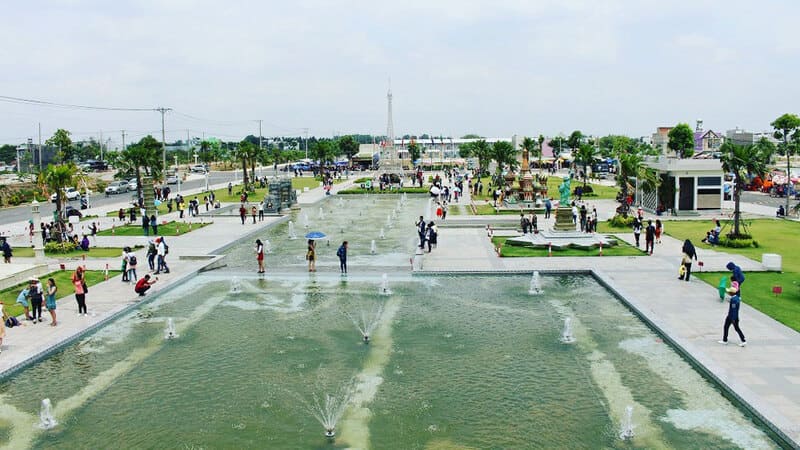 Chiêm ngưỡng 7 kỳ quan nổi tiếng thế giới tại tỉnh sắp sáp nhập với tỉnh sở hữu 'nóc nhà Nam Bộ'- Ảnh 7.