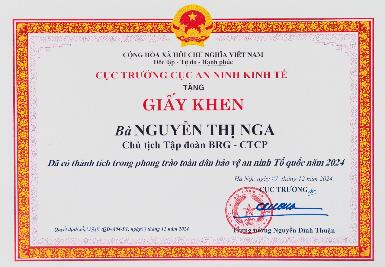 Tập đoàn BRG nhận giấy khen trong phong trào “Toàn dân Bảo vệ An ninh Tổ quốc năm 2024”- Ảnh 2. Tập đoàn BRG nhận giấy khen trong phong trào “Toàn dân Bảo vệ An ninh Tổ quốc năm 2024”- Ảnh 2.