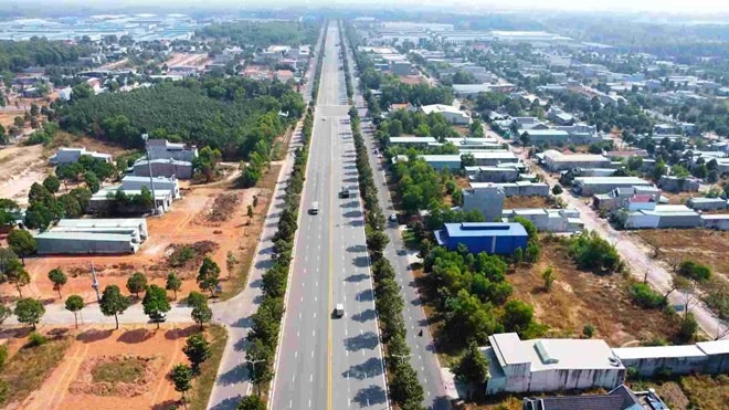 Sắp thu hồi đất của gần 6.000 hộ dân TP. HCM và 4 tỉnh làm tuyến đường lớn nhất, quan trọng nhất Đông Nam Bộ- Ảnh 2. Sắp thu hồi đất của gần 6.000 hộ dân TP. HCM và 4 tỉnh làm tuyến đường lớn nhất, quan trọng nhất Đông Nam Bộ- Ảnh 2.