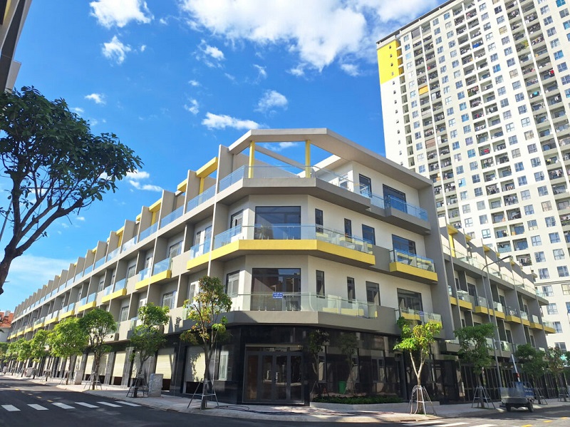 Nhà phố thương mại Bcons Uni Valley gây ấn tượng với khách hàng Hà Nội sau mở bán - Ảnh 3. Nhà phố thương mại Bcons Uni Valley gây ấn tượng với khách hàng Hà Nội sau mở bán - Ảnh 3.