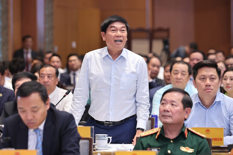 Lãnh đạo FPT, CMC, Hòa Phát, Vinamilk kiến nghị điều gì với Thủ tướng về phát triển kinh tế tư nhân?- Ảnh 2. Lãnh đạo FPT, CMC, Hòa Phát, Vinamilk kiến nghị điều gì với Thủ tướng về phát triển kinh tế tư nhân?- Ảnh 2.
