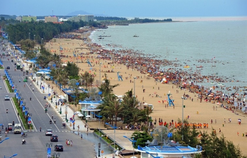 Chỉ một tháng nữa, thành phố nhỏ nhất Việt Nam sẽ bị xóa tên trên bản đồ hành chính- Ảnh 1.