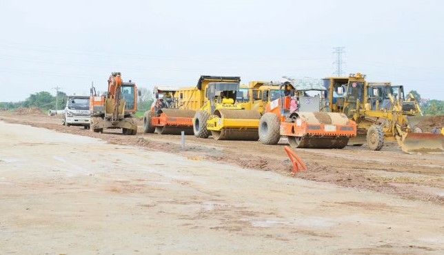 Hải Dương tạm dừng triển khai nhiều dự án trong quá trình sắp xếp bộ máy- Ảnh 1. Hải Dương tạm dừng triển khai nhiều dự án trong quá trình sắp xếp bộ máy- Ảnh 1.
