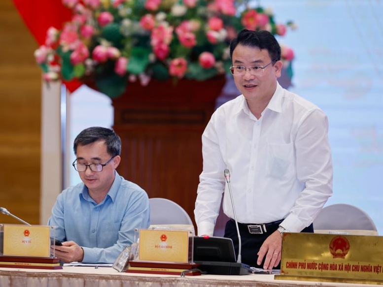 Thứ trưởng Bộ Tài chính Trần Quốc Phương: Niềm tin của doanh nghiệp vào môi trường sản xuất, kinh doanh ngày càng tốt hơn- Ảnh 1. Thứ trưởng Bộ Tài chính Trần Quốc Phương: Niềm tin của doanh nghiệp vào môi trường sản xuất, kinh doanh ngày càng tốt hơn- Ảnh 1.