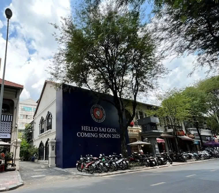 Hiện trạng ngôi nhà tại số 11-13 Hàn Thuyên. Nguồn ảnh: Facebook Hiện trạng ngôi nhà tại số 11-13 Hàn Thuyên. Nguồn ảnh: Facebook