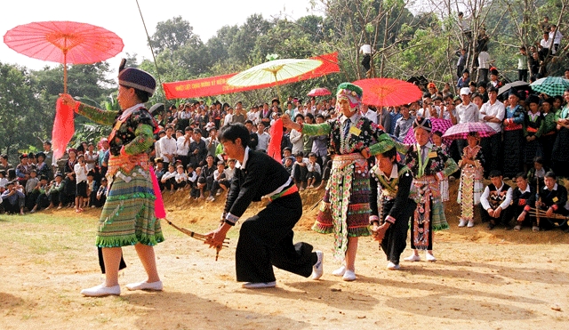 Hành trình bản sắc: Top 5 điểm đến miền Bắc không nên bỏ lỡ cho trải nghiệm văn hóa bản địa- Ảnh 9. Hành trình bản sắc: Top 5 điểm đến miền Bắc không nên bỏ lỡ cho trải nghiệm văn hóa bản địa- Ảnh 9.