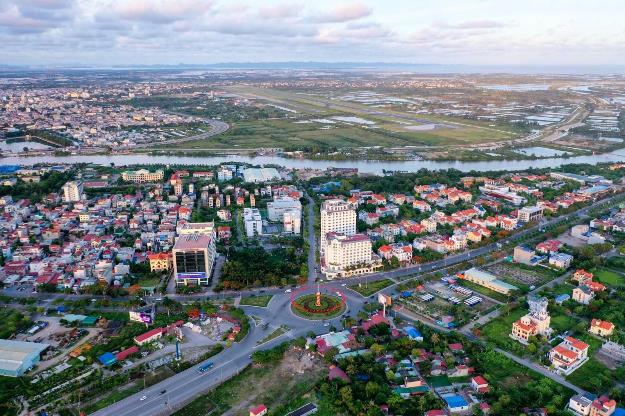 Hải Phòng - Thành phố cảng vươn tầm quốc tế, đâu là tâm điểm tiếp theo?- Ảnh 2. https://storage-vnportal.vnpt.vn/hpg-ubnd/2273/tva/07-10.jpg