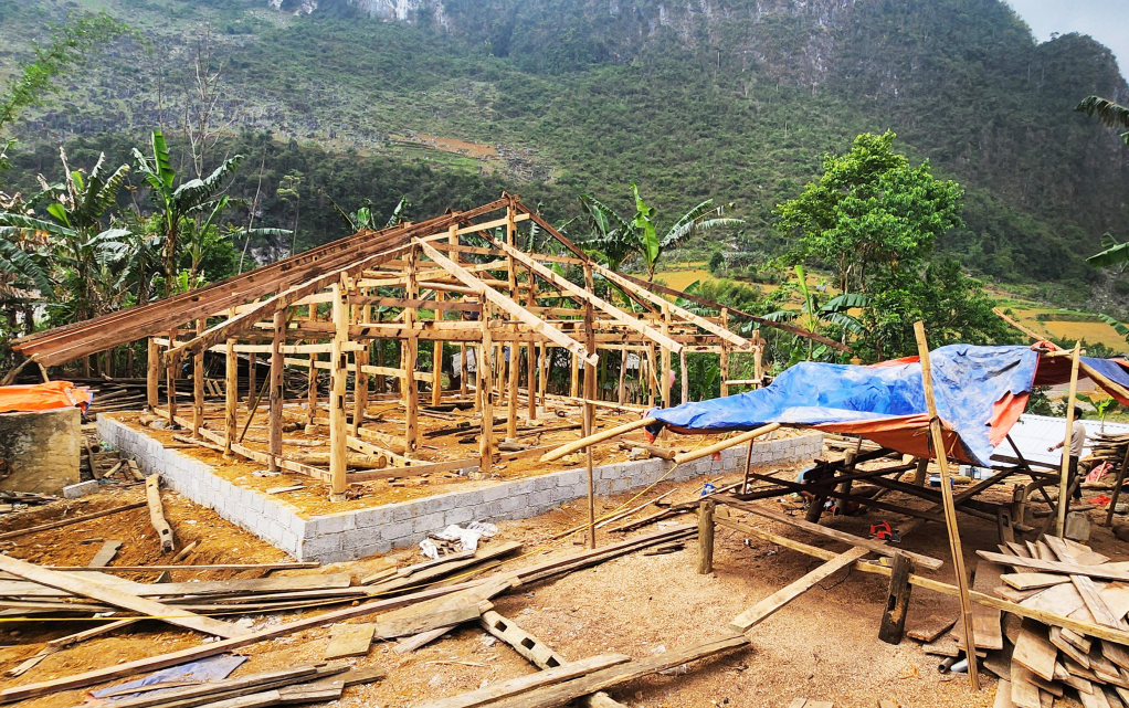 Cao Bằng: Bảo Lâm quyết liệt hoàn thành xóa nhà tạm, nhà dột nát- Ảnh 1. Cao Bằng: Bảo Lâm quyết liệt hoàn thành xóa nhà tạm, nhà dột nát- Ảnh 1.