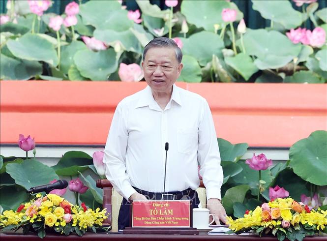 Tổng Bí thư Tô Lâm: TP.HCM hướng tới tầm vóc mới là "siêu đô thị quốc tế" của Đông Nam Á- Ảnh 3. Tổng Bí thư Tô Lâm: TP.HCM hướng tới tầm vóc mới là "siêu đô thị quốc tế" của Đông Nam Á- Ảnh 3.
