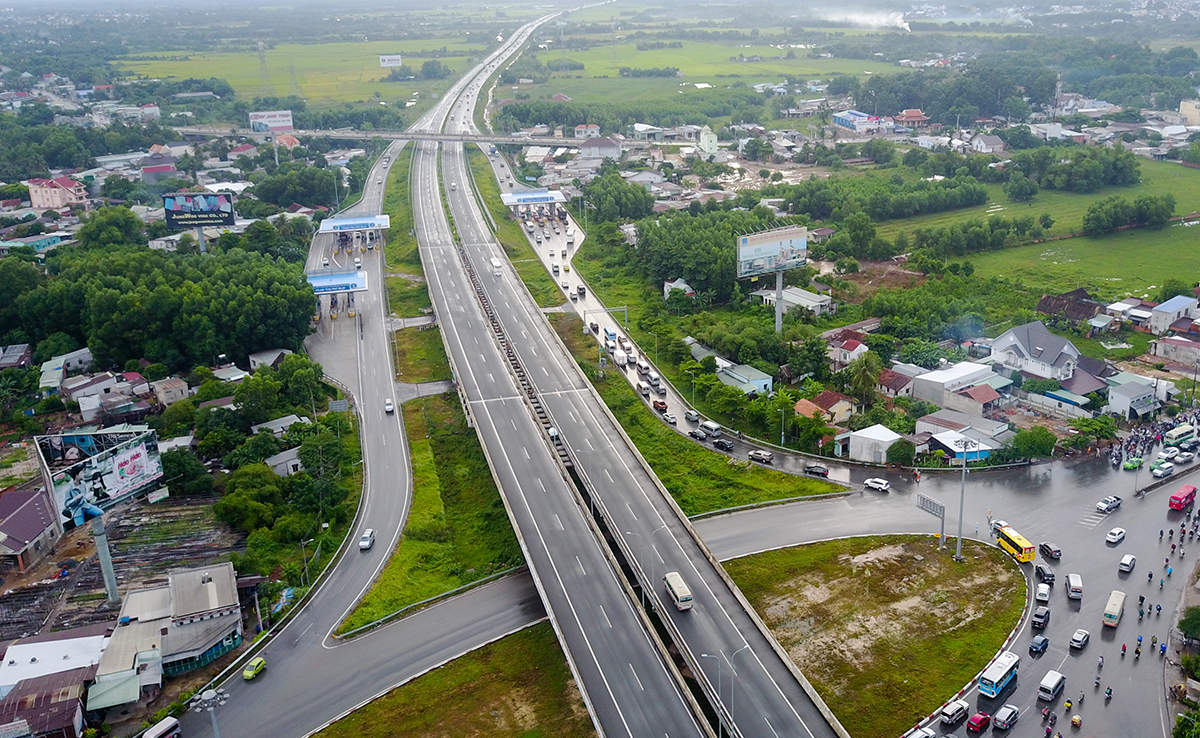 Ngã tư Dầu Giây ở đâu? Cập nhật giá bất động sản quanh khu vực- Ảnh 3. Ngã tư Dầu Giây ở đâu? Cập nhật giá bất động sản quanh khu vực- Ảnh 3.