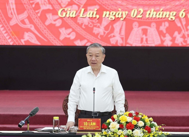 Tổng Bí thư: Đưa tỉnh Gia Lai mới trở thành một cực tăng trưởng quan trọng ở Trung - Trung Bộ- Ảnh 4. Tổng Bí thư: Đưa tỉnh Gia Lai mới trở thành một cực tăng trưởng quan trọng ở Trung - Trung Bộ- Ảnh 4.