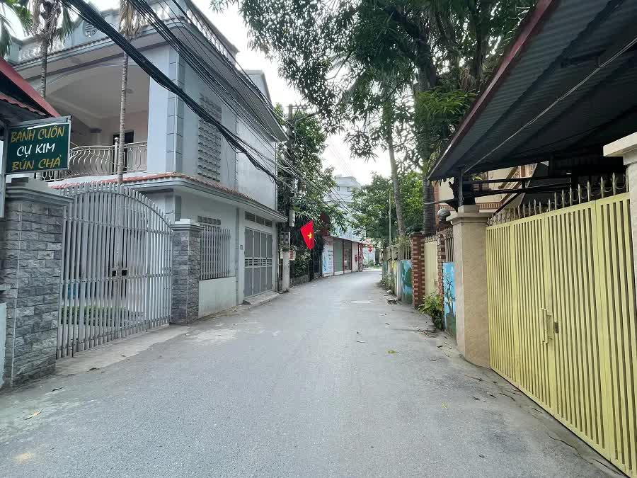 Giao dịch "lao dốc" nhưng giá nhà đất thổ cư Hà Nội vẫn tăng cao- Ảnh 2. Giao dịch "lao dốc" nhưng giá nhà đất thổ cư Hà Nội vẫn tăng cao- Ảnh 2.