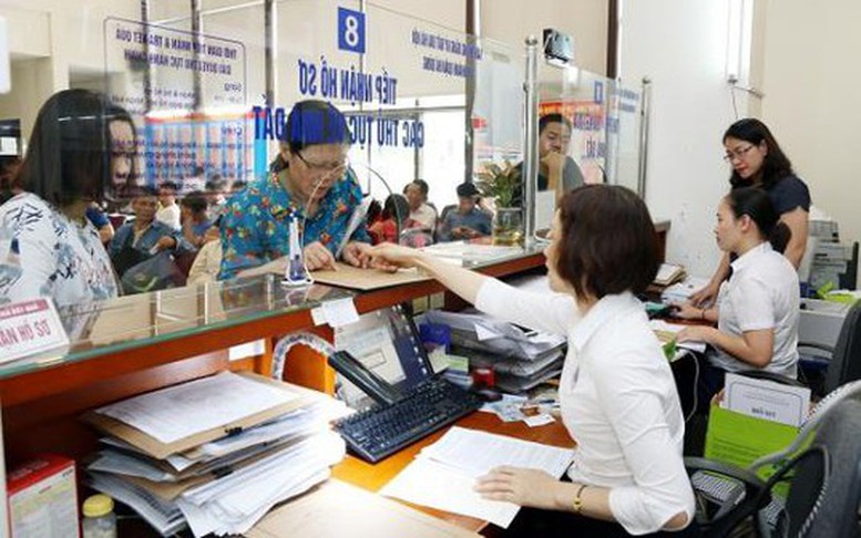 Đẩy nhanh tiến độ thực hiện chính sách, chế độ đối với CBCCVC khi sắp xếp bộ máy- Ảnh 1. Đẩy nhanh tiến độ thực hiện chính sách, chế độ đối với CBCCVC khi sắp xếp bộ máy- Ảnh 1.