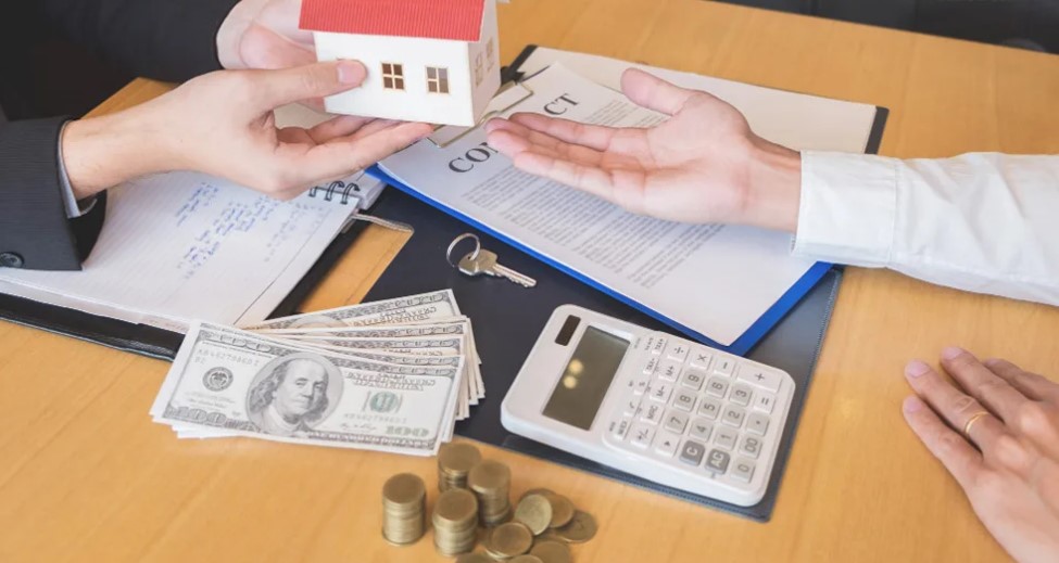 Giải mã thuế chuyển nhượng bất động sản cho người bán và người mua- Ảnh 2. Giải mã thuế chuyển nhượng bất động sản cho người bán và người mua- Ảnh 2.