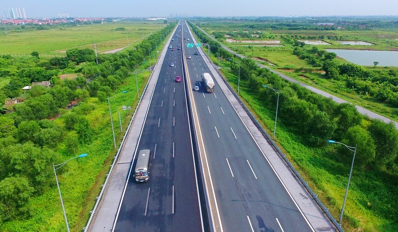 Từ ngày mai, Bộ Tài chính vào cuộc kiểm tra với đoạn cao tốc Tập đoàn Sơn Hải trượt thầu- Ảnh 2.