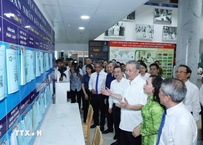 Tổng Bí thư: Chính quyền mới phải phục vụ nhân dân tốt hơn, không để gián đoạn- Ảnh 3. Tổng Bí thư: Chính quyền mới phải phục vụ nhân dân tốt hơn, không để gián đoạn- Ảnh 3.